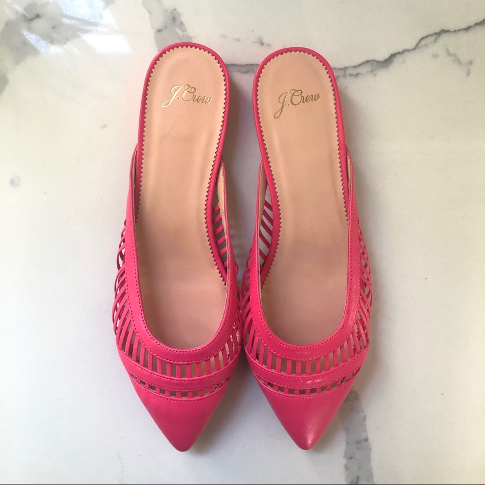 NIB Backless cage mules in leather pink